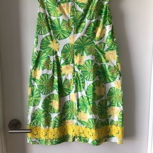 Lilly Pulitzer Dresses - Lilly Pulitzer Green and Yellow shift dress - palm Lilly Pulitzer Dresses - Lilly Pulitzer Green and Yellow shift dress - palm